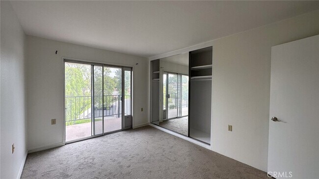 Building Photo - 2227 Via Puerta