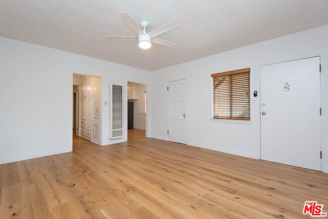 Building Photo - 9025 Rangely Ave