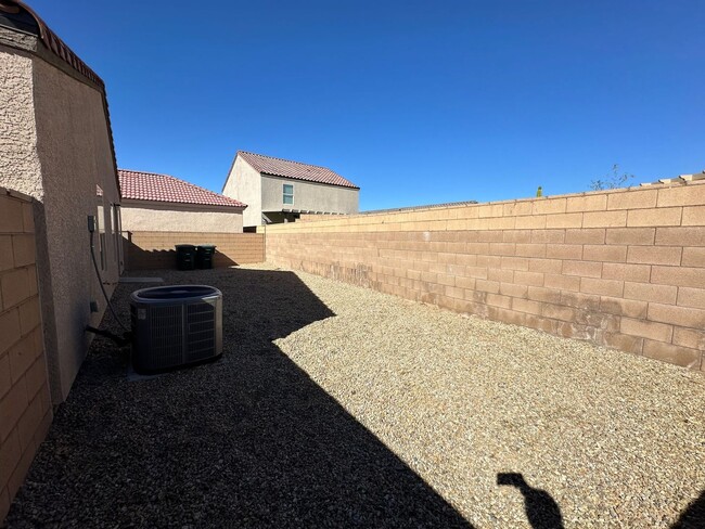 Building Photo - Beautiful 2022 New Construction 3 Bedroom ...