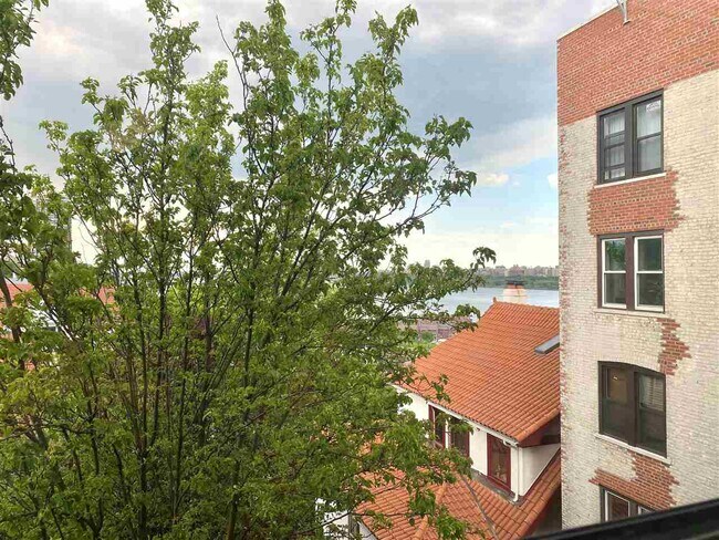 Building Photo - 7427 JFK Blvd E