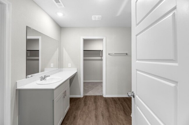 Building Photo - 10579 Altitude Way Trl