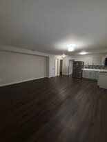 Building Photo - 181 Midland Ave