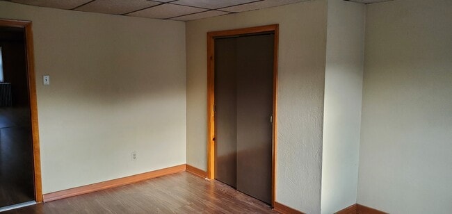 Building Photo - 530 Naylor Rd