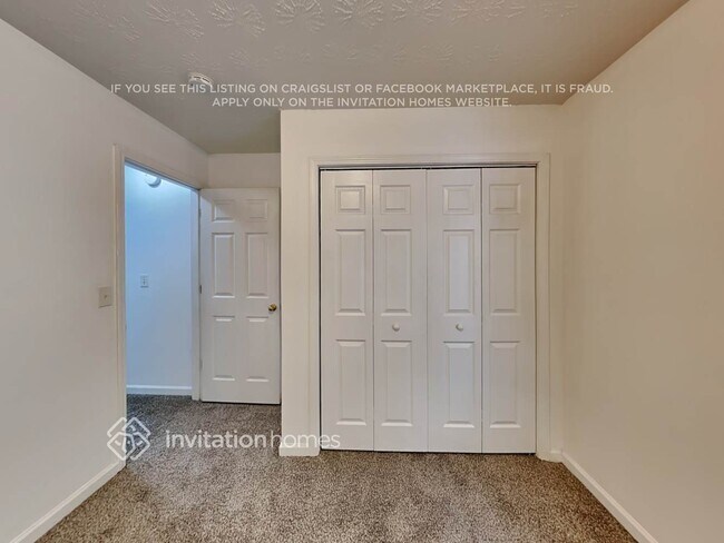 Building Photo - 385 Crestfield Cir