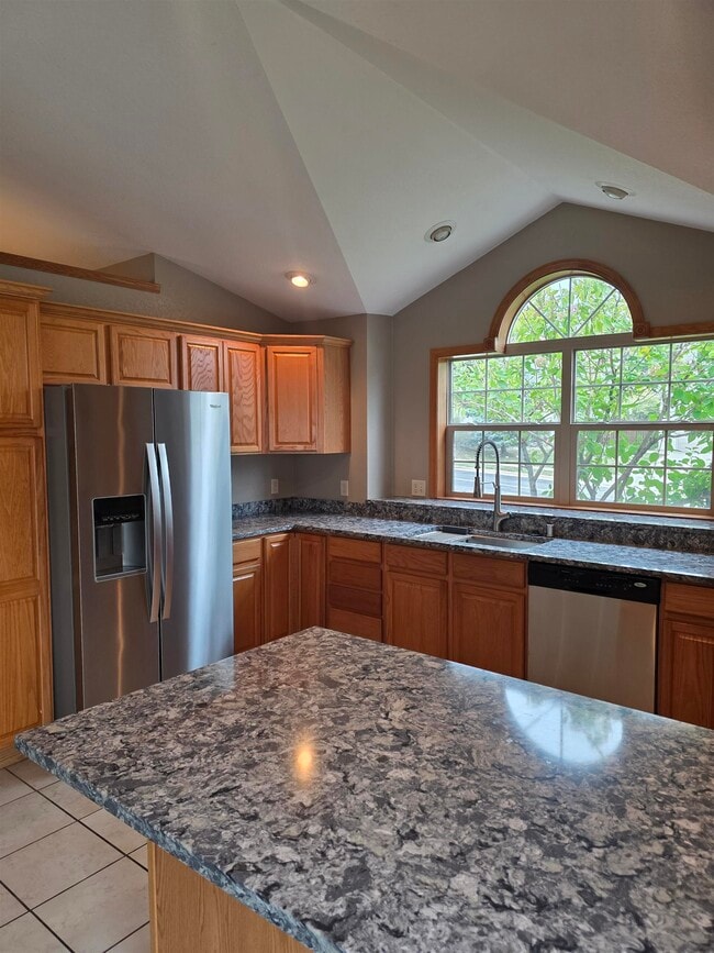 Building Photo - 3177 Bookham Dr