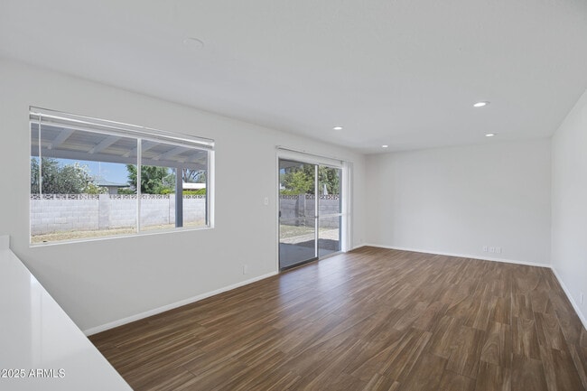 Building Photo - 8426 E Monterey Way