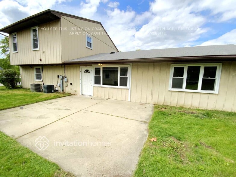 Building Photo - 1187 Leawood Dr