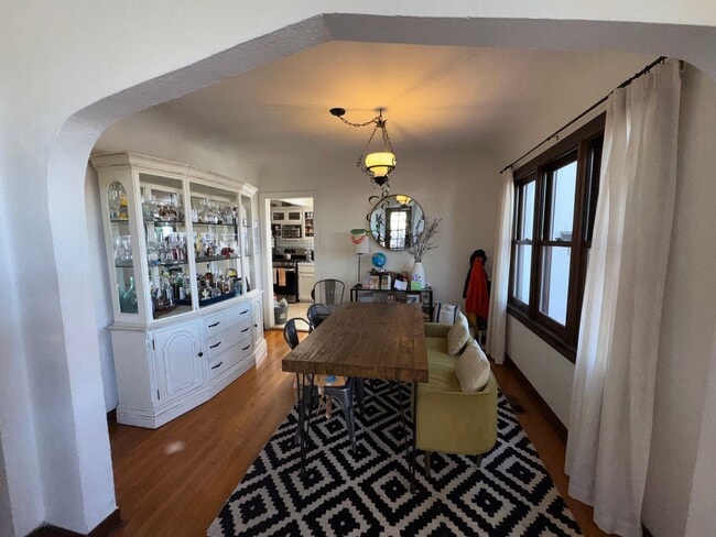 Building Photo - Spanish Style Architectural Gem in the Heart of Altadena - Available Early June