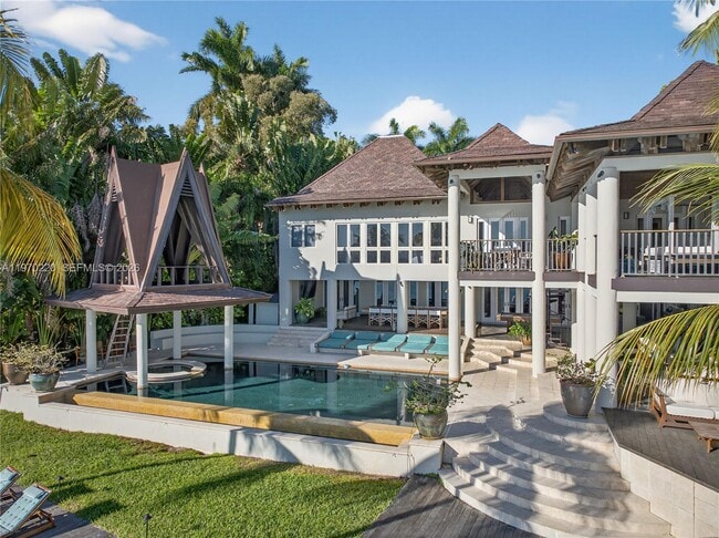 Building Photo - 14 W San Marino Dr