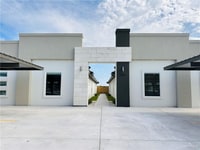 Building Photo - 1701 W Violet Dr
