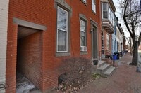 Building Photo - 562 Race St