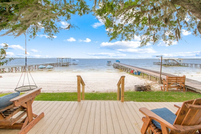 Building Photo - 13920 SE 124th St