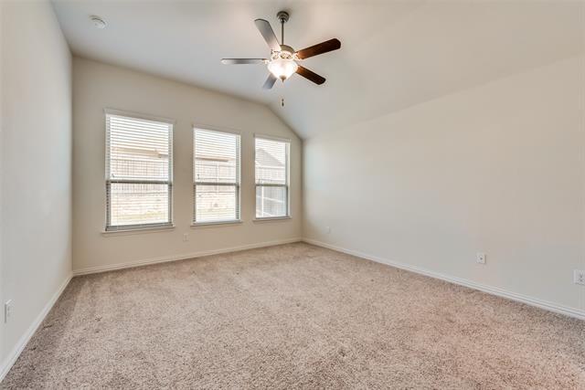 Building Photo - 828 Skytop Dr