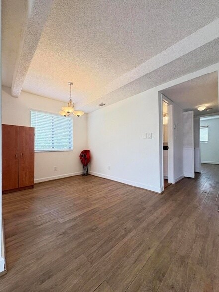 Building Photo - 1245 S Flagler Ave