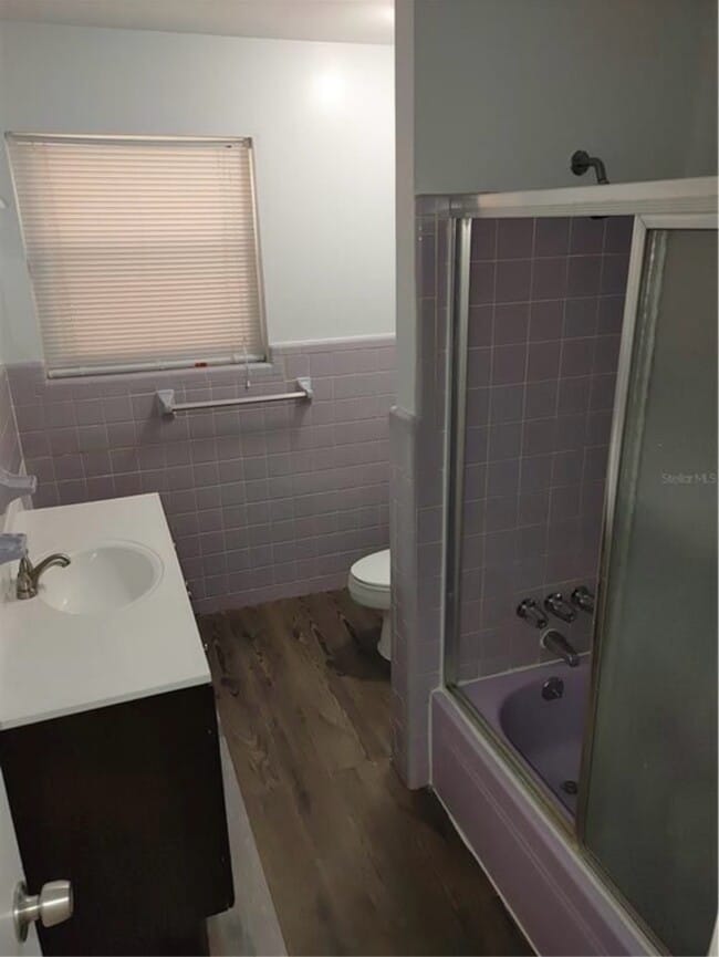 Building Photo - 5511 Playa Way