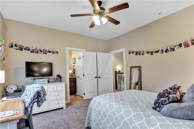 Building Photo - 1001 Welsh Ave