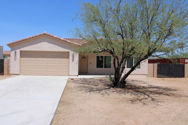 Primary Photo - 1761 Aguila Ct