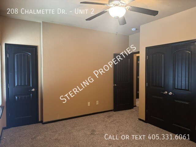 Building Photo - 208 Chalmette Dr