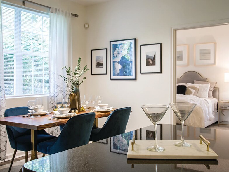 Heritage on the Merrimack Apartments 38 Hawthorne Dr Bedford NH 03110