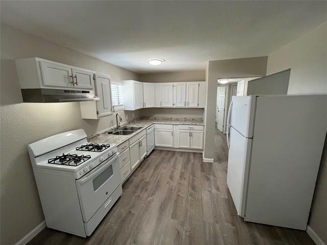 Building Photo - 112 Derby Ln