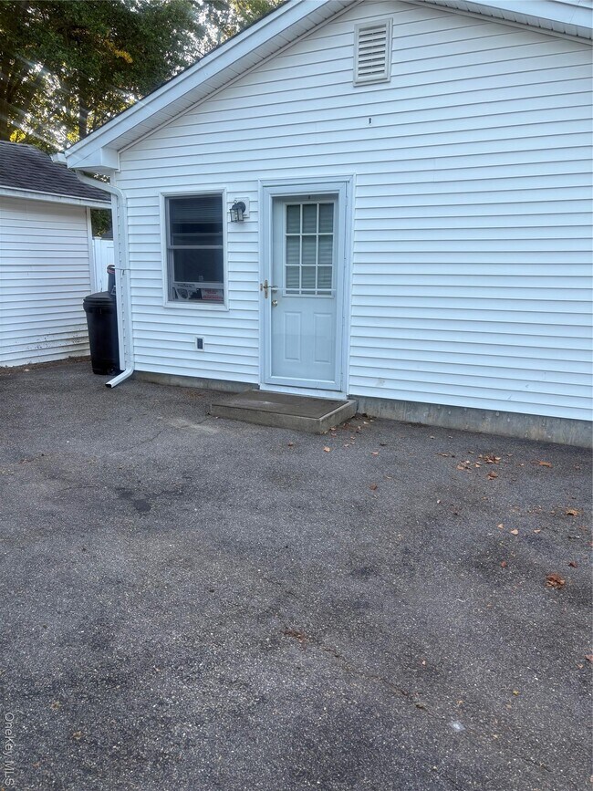 Building Photo - 34 Markwood Ln