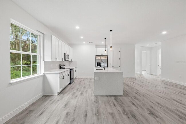 Building Photo - 1771 Roseberry Ln