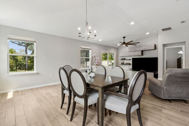 Building Photo - Home for rent