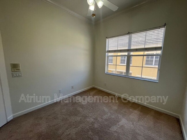 Building Photo - 1146 Bolton Pl
