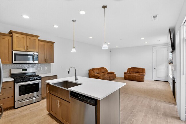 Building Photo - Modern Happy Valley Home with Open-Concept Living & Private Yard
