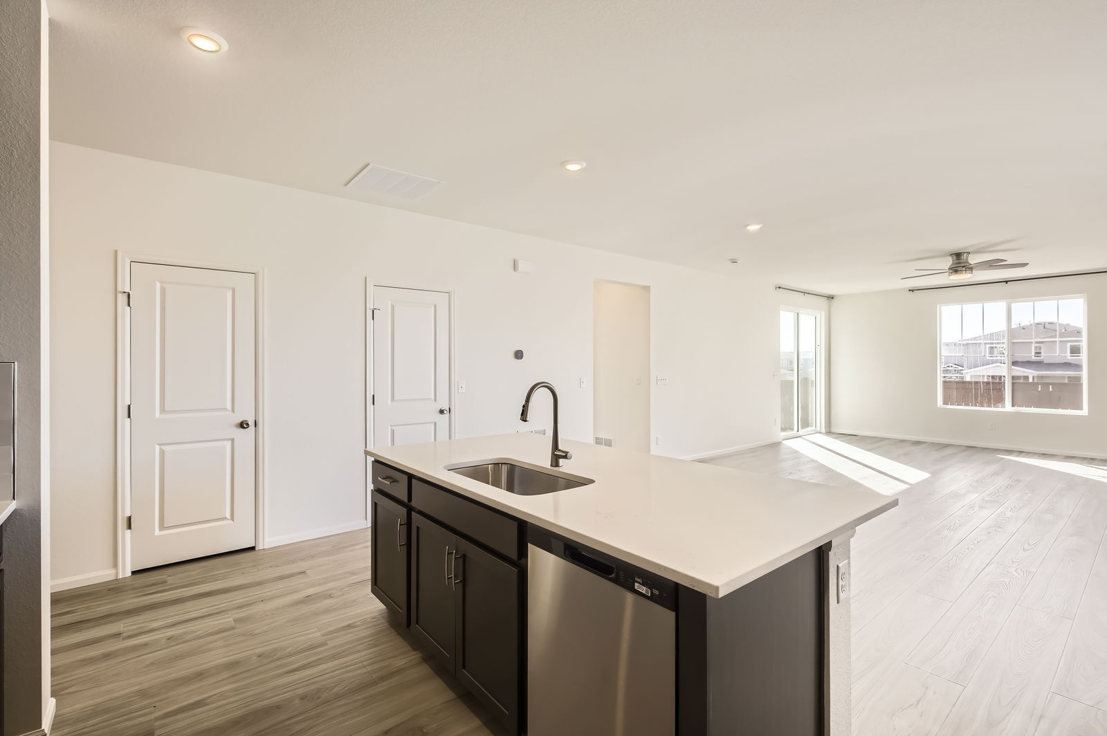 Building Photo - 4622 Amrock Dr