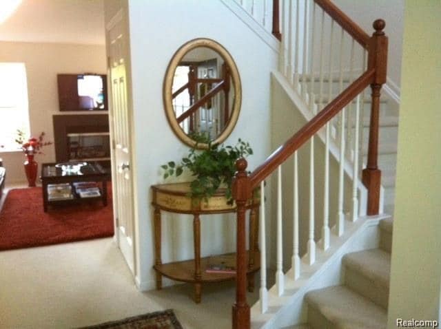 Building Photo - 149 S Vista