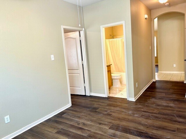 Building Photo - 6172 Galloway Ln