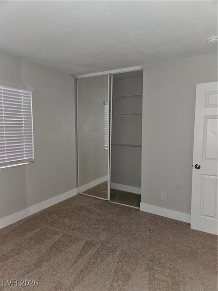 Building Photo - 6764 Groveview Ln