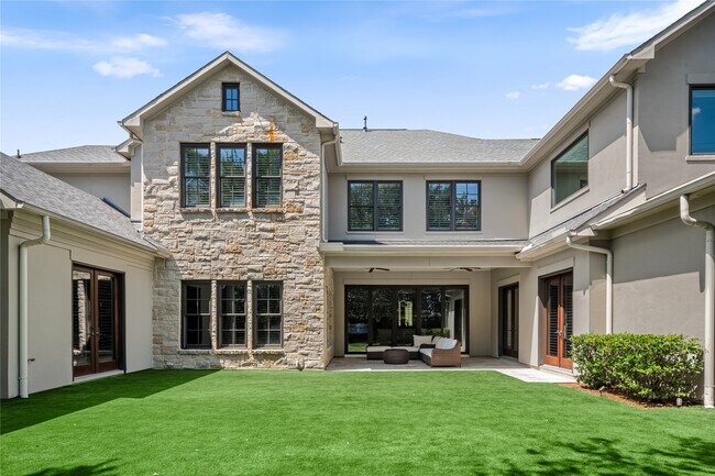 Building Photo - 5307 Huckleberry Ln