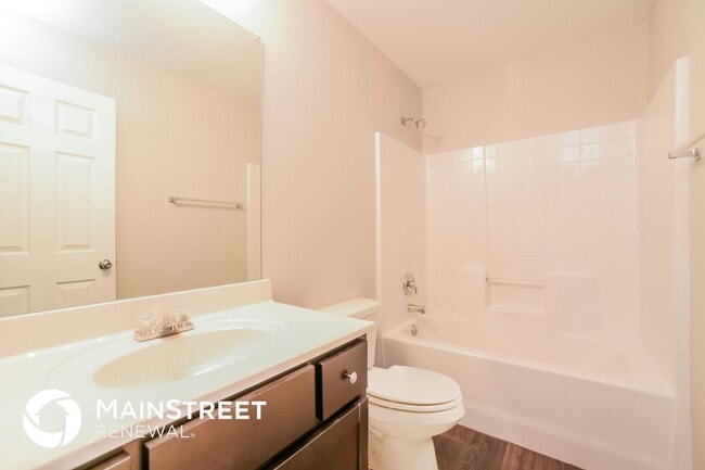 Building Photo - 4405 Windgate W Rd