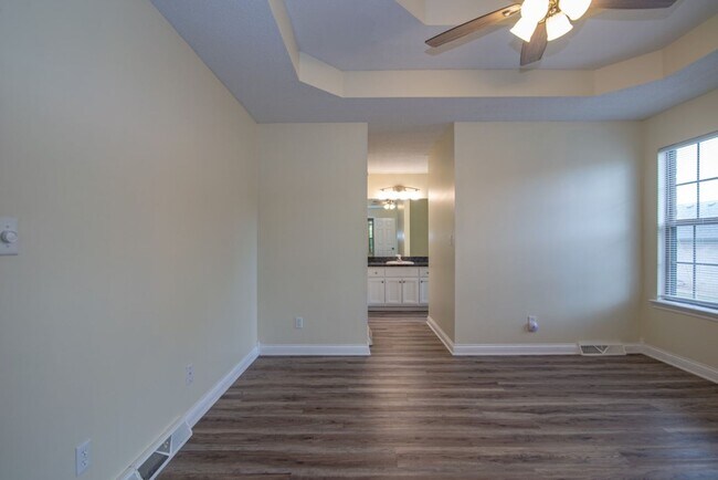 Building Photo - 426 Ridgecrest Rd