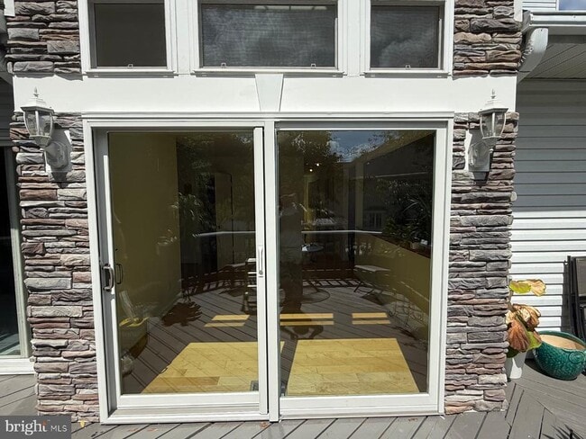 Building Photo - 479 Montalto Dr