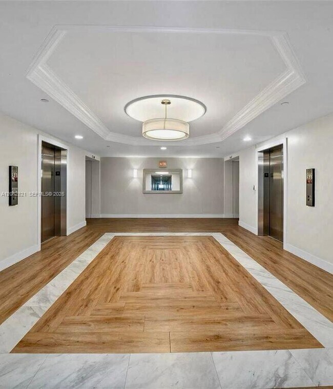 Building Photo - 2451 Brickell Ave