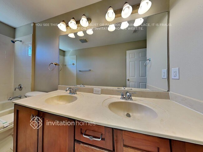 Building Photo - 10906 Ancient Futures Dr