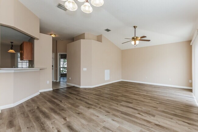 Building Photo - 13247 Early Run Ln