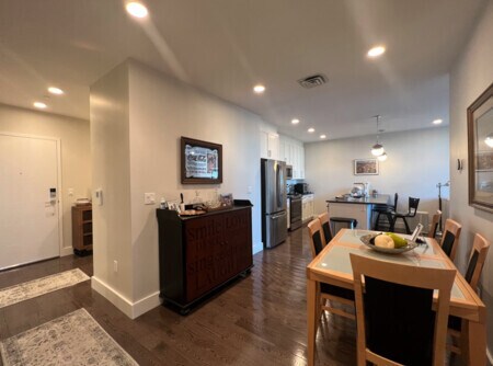 Building Photo - 436 McGrath Hwy