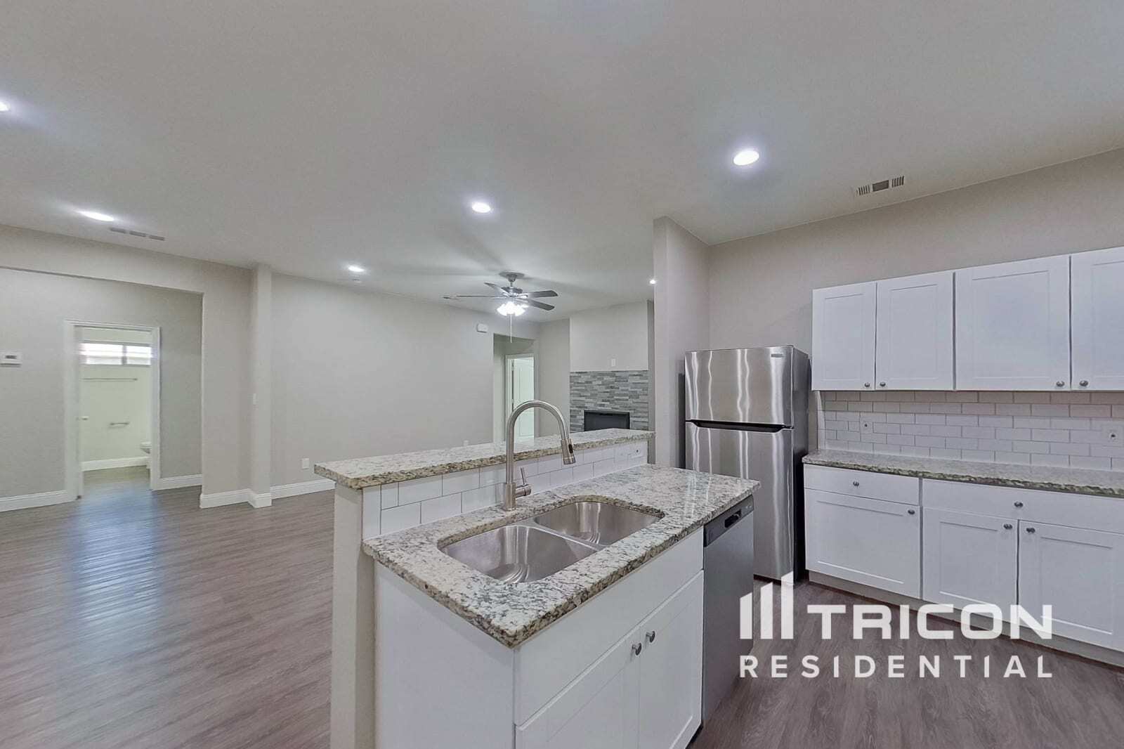 Building Photo - 1908 Carrington Dr