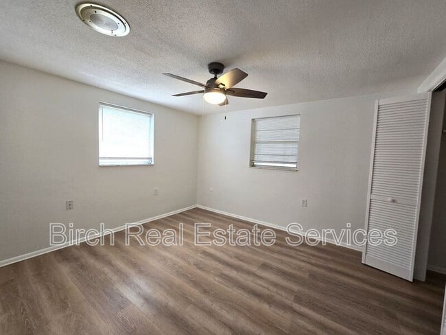 Building Photo - 1625 Colmar Dr