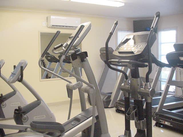 Building Photo - 519 Circlewood Dr