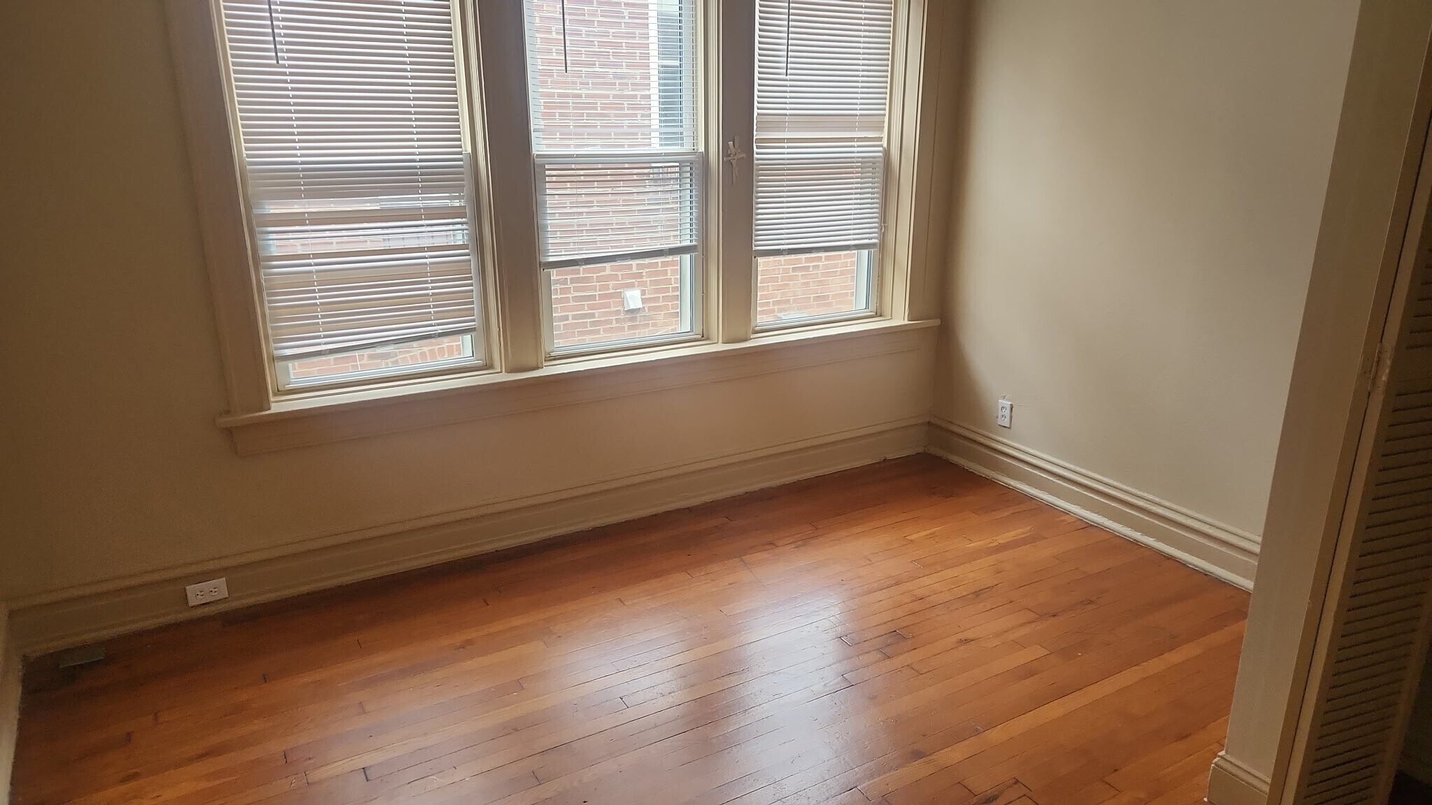 Building Photo - 6312 Cates Ave