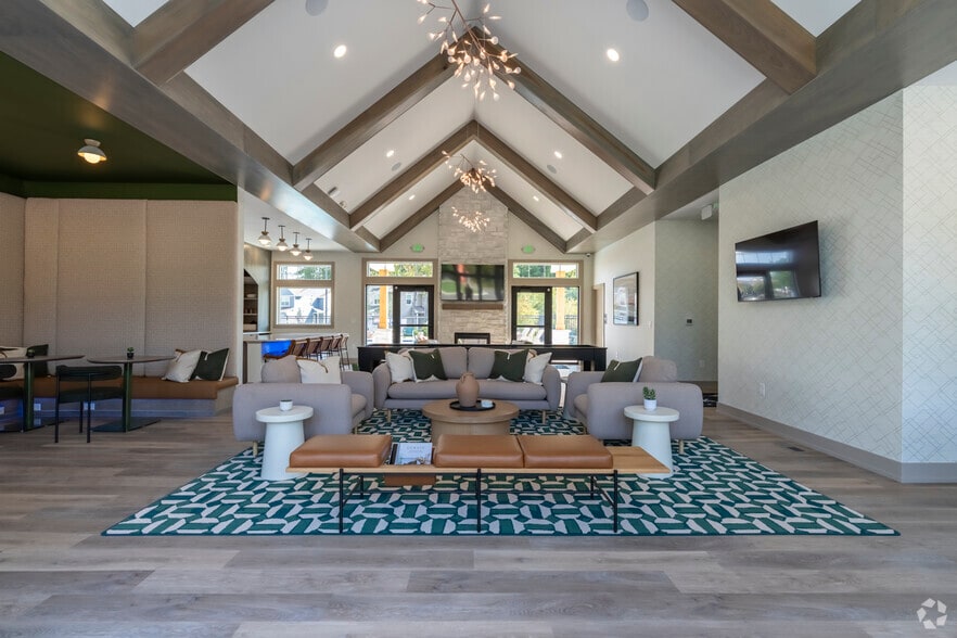 Club House 1 - Okemos Grand Reserve