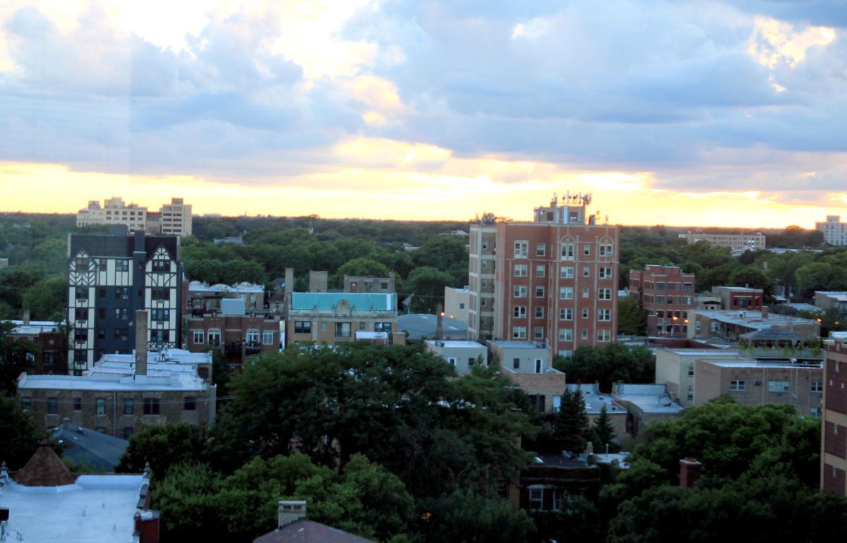 City view - 5701 N Sheridan Rd
