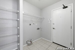Building Photo - 11102 Dewberry Field