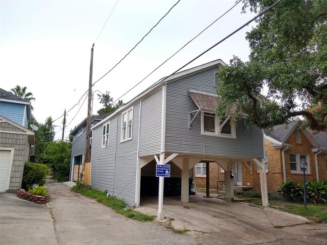 Building Photo - 2409 Ridgewood St