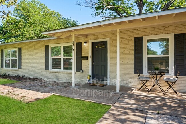 Building Photo - 338 Tomrob Dr